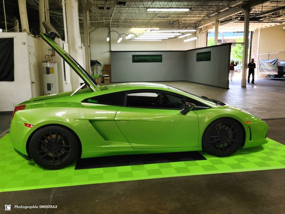 Techno Green Ribtrax Tiles for Car Podium
