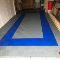 garage flooring in grey and blue smoothtrax
