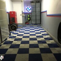 Pearl silver and royal blue checkered pattern garage floor
