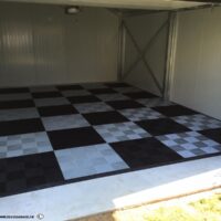 Garage with interlocking tiles checkerboard effect