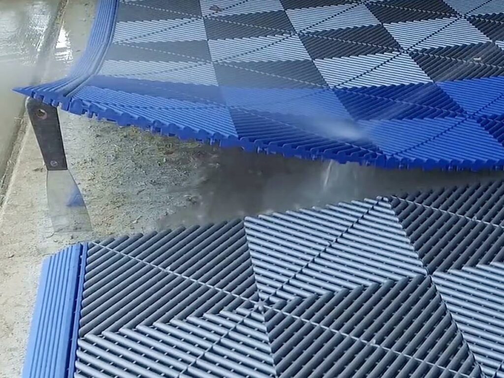 nettoyage d'une dalle de sol de terrasse au jet d'eau