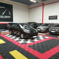 Professional showroom Flooring