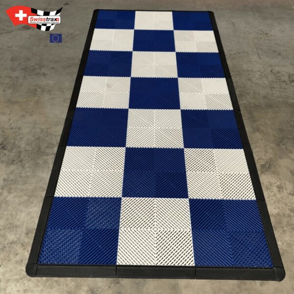 tapis pour moto blanc et bleu