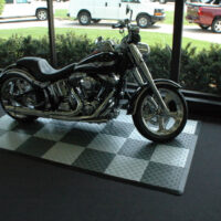 tapis de sol pour moto