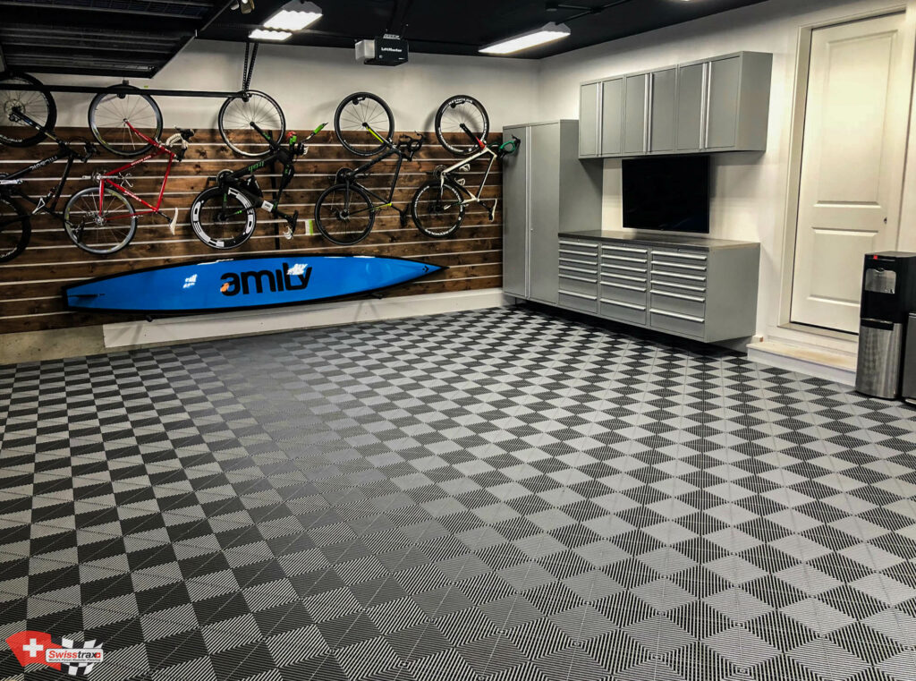 garage design avec dalles de sol facile à installer