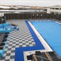 Revêtement de sol pour piscine
