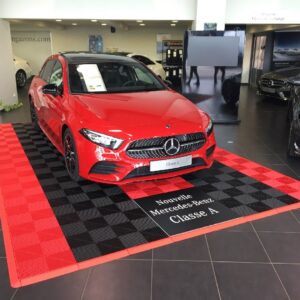 podium exposition automobile